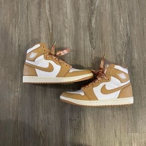 Women's Air Jordan 1 High OG Praline 2023 Size 9 - Rare Release
